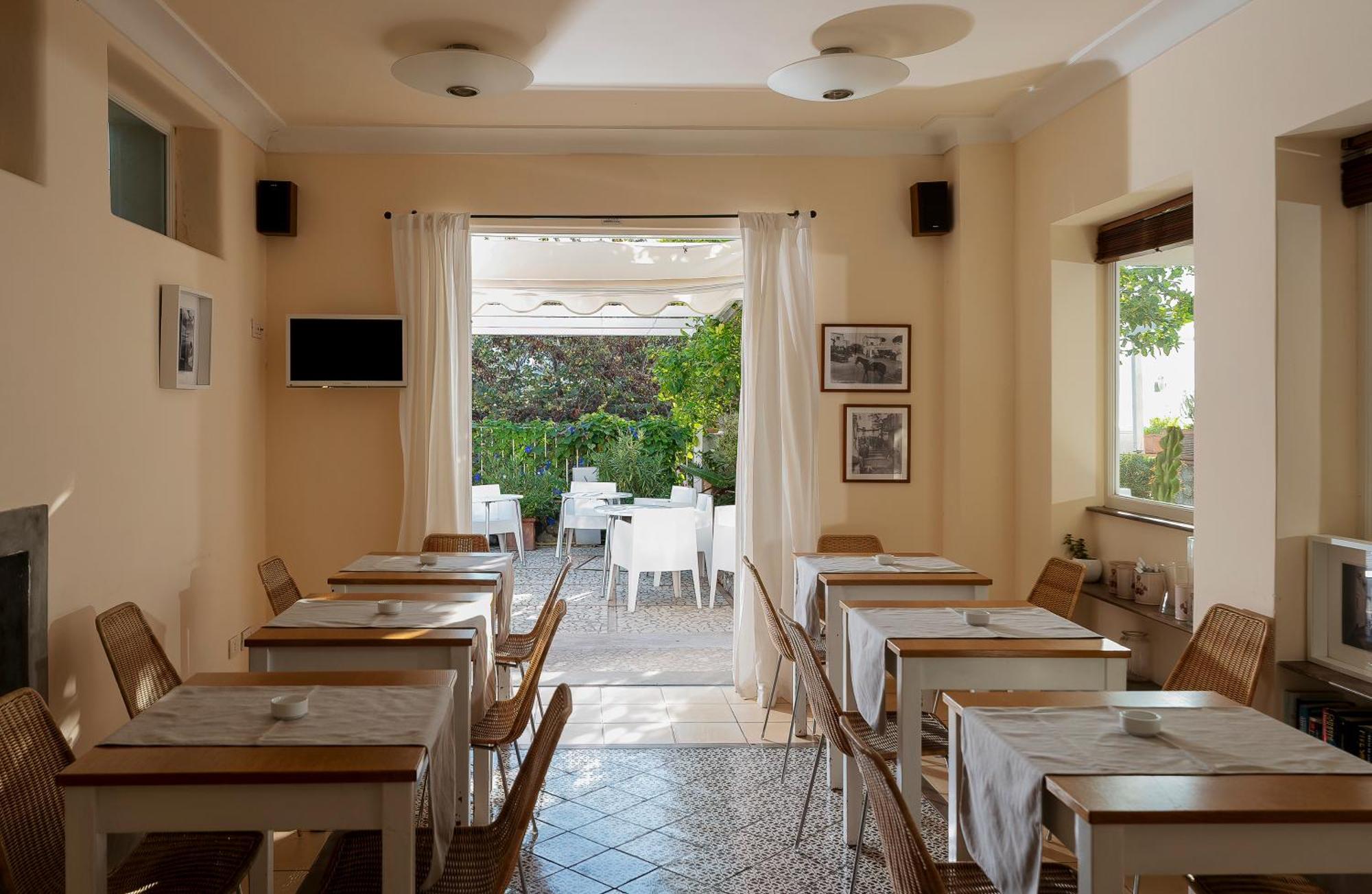 Hotel Senaria Anacapri  Buitenkant foto